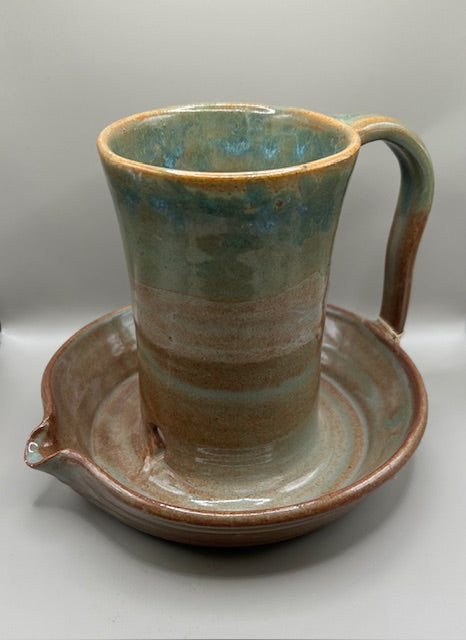 Bacon cooker. Great for the microwave or oven.