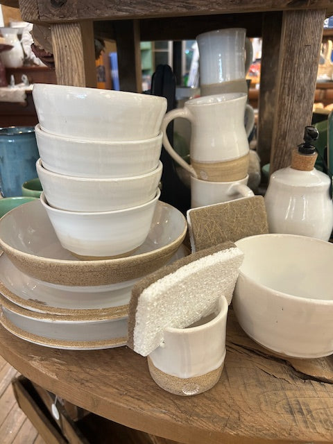 White Farmhouse Pottery