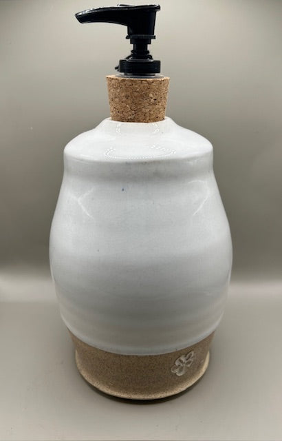 White Farmhouse Pottery