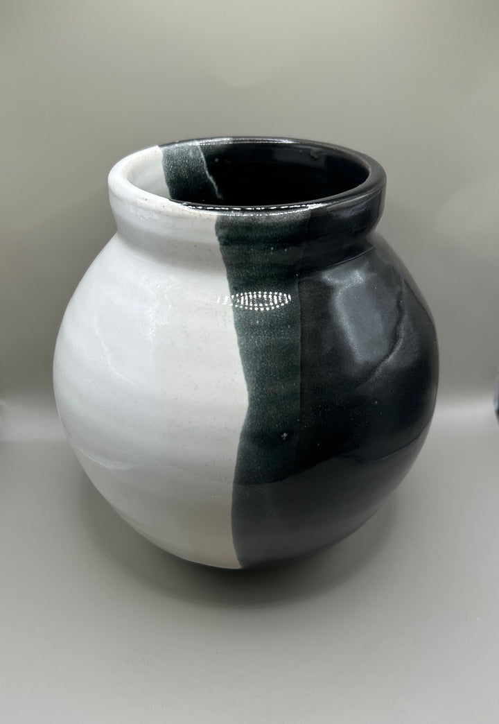Black Mix Pottery