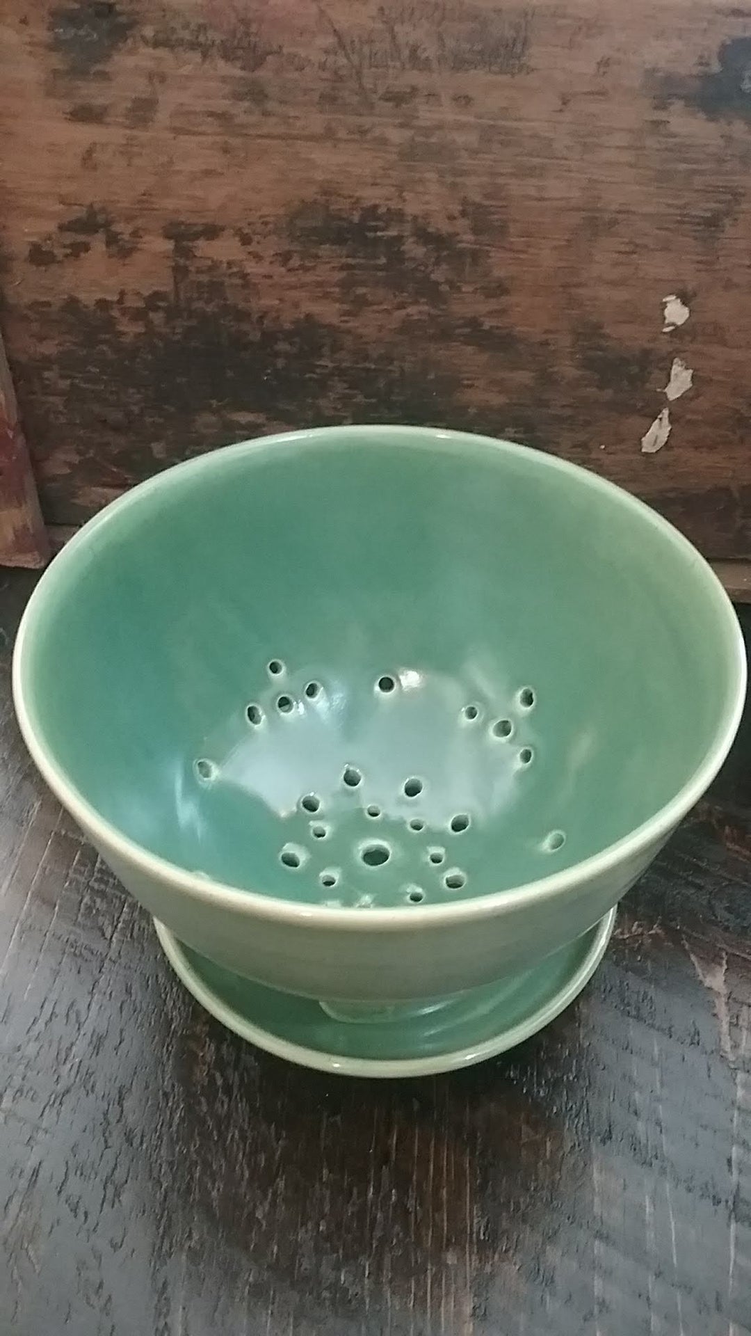 Large Emma Colander