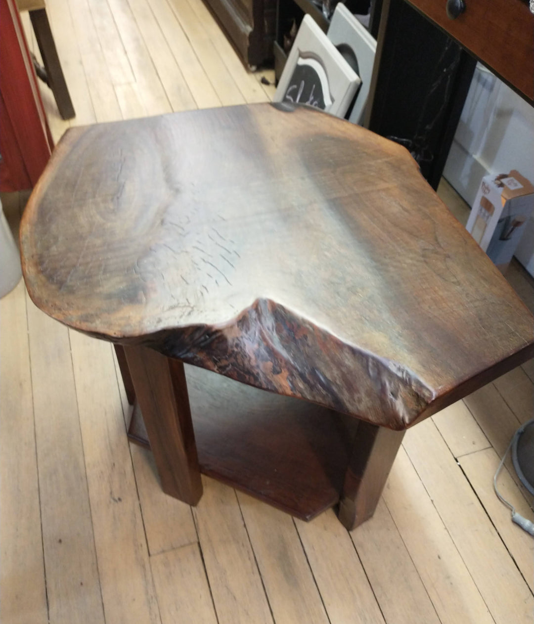 Dark Walnut Side/End Table